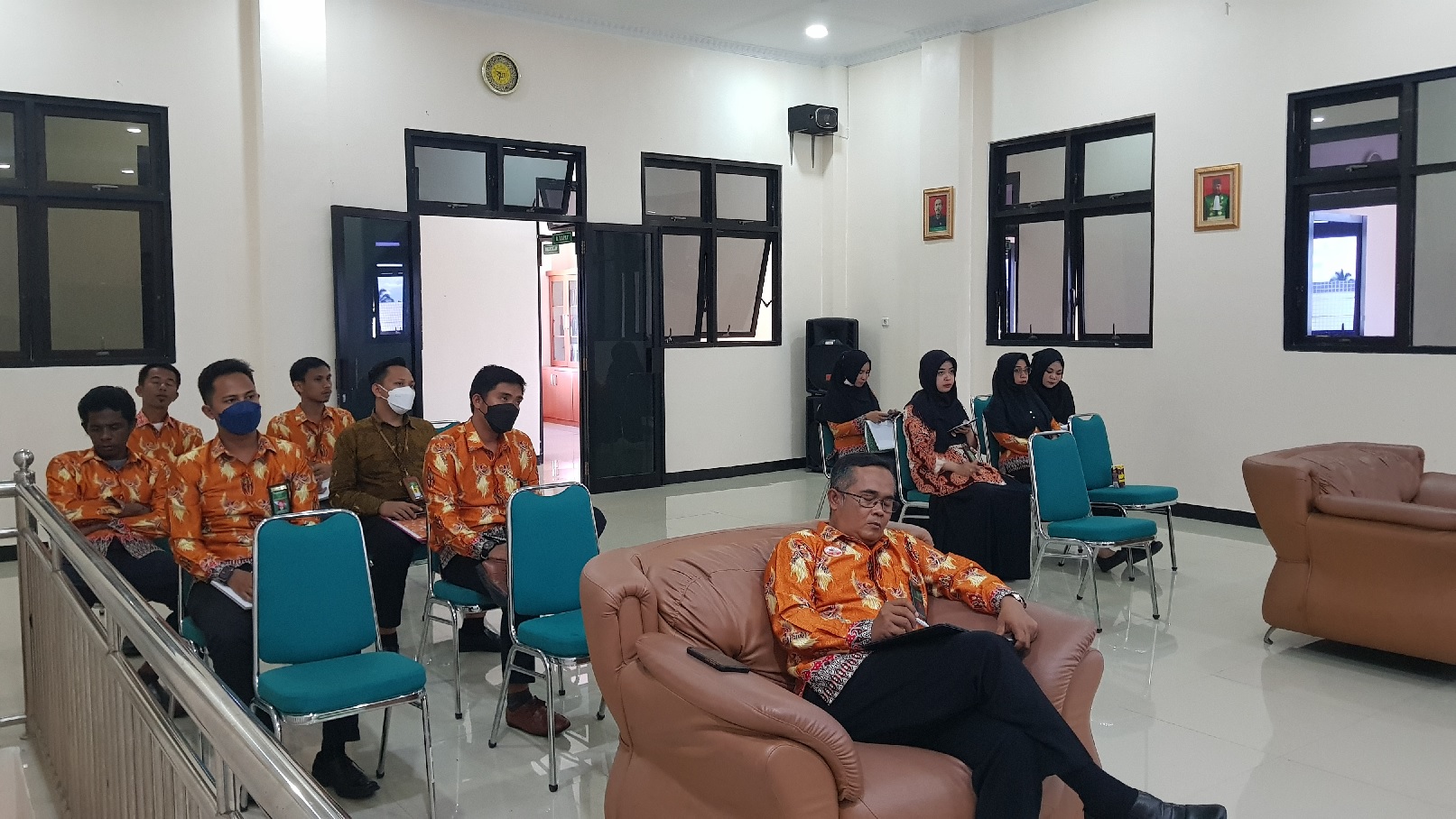 rapat bulanan juni 2022 2